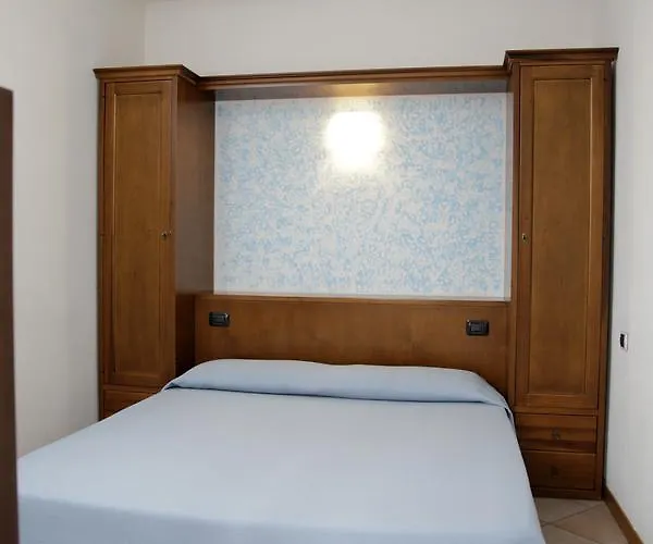 Apartahotel Antico Crotto 4*